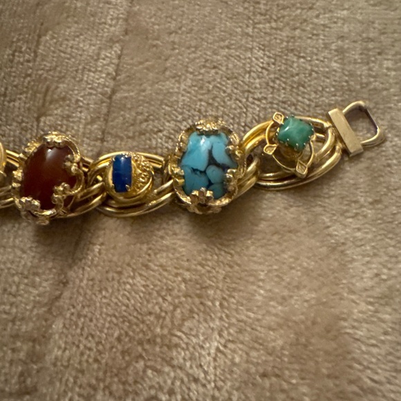 Vintage Gold Tone Multi Stone Cabochon Bracelet Turquoise Lapis Carnelian - Picture 3 of 3
